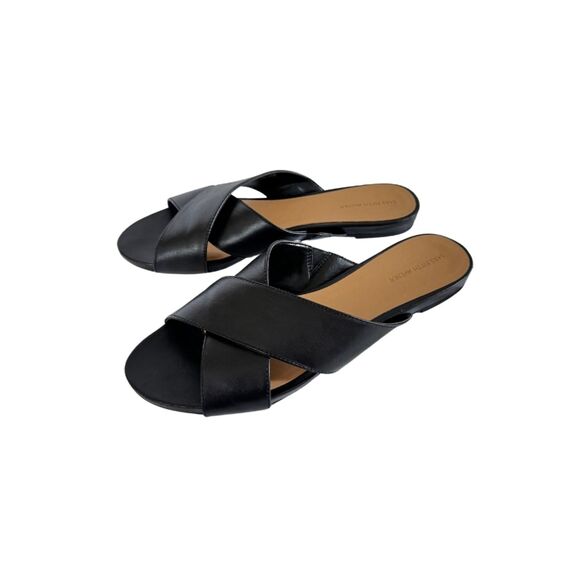Saks Fifth Avenue Women's Flat Crisscross Leather Sandals Size 9 - Picture 2 of 5